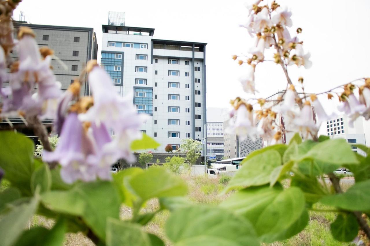 Jade Hotel Ilsan Ni Buitenkant foto
